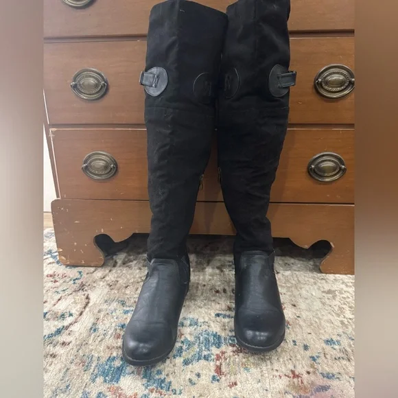 Luichiny Women's Pom A Grant Riding Boot
Pet free smoke free size 8 - Picture 1 of 4